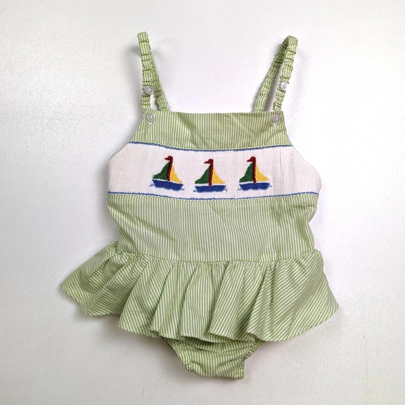 Silly Goose Seersucker Sunsuit Sz 2 - Picture 1 of 4